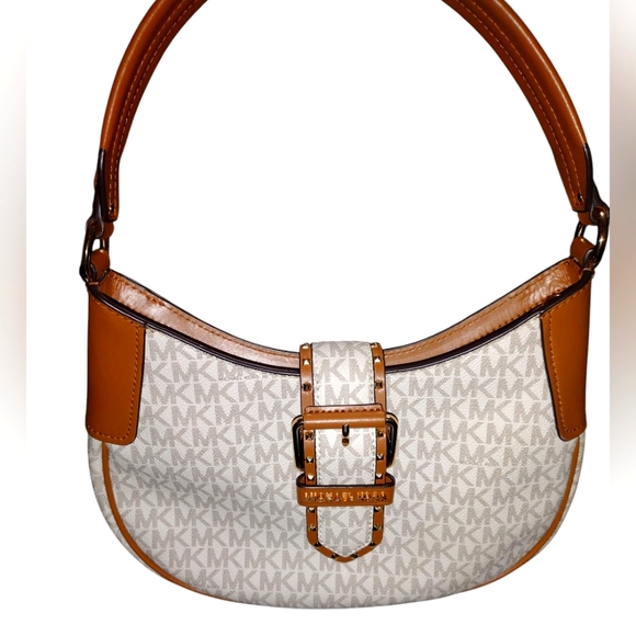Michael Kors Lillian Vanilla /Acorn/Gold Shoulder Bag NWOT - Picture 1 of 5